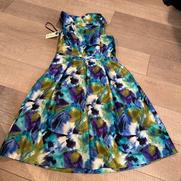 KIM ROGERS Floral Sleeveless A-Line Dress With Cowl Neck & Pleats Multicolor 6P - Picture 10 of 10